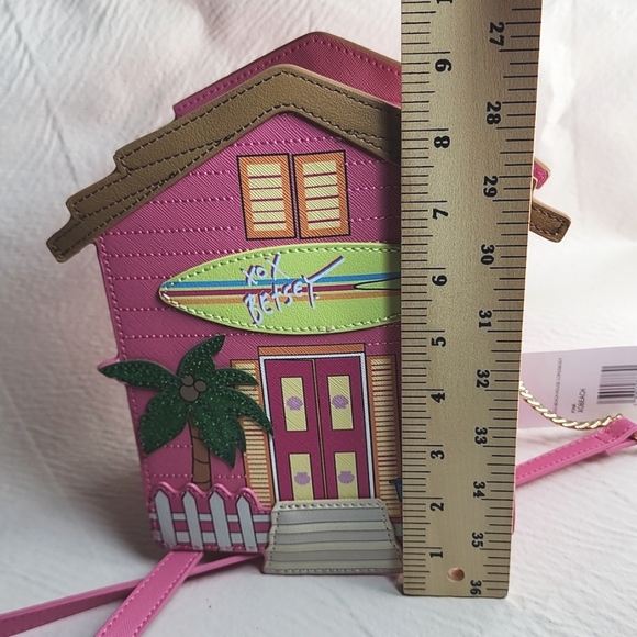 Betsey Johnson Crossbody Bag Pink Beach House With Frenchie Dog Purse NWT - Picture 13 of 17